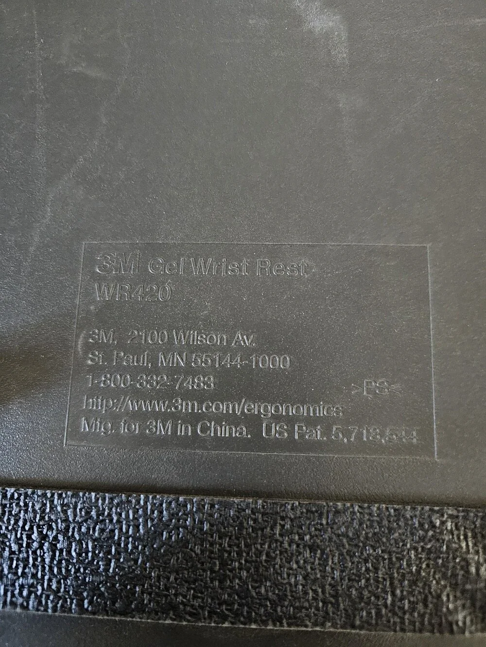 3M WR420 Plastic Base Keyboard Platform Only - MISSING GEL PADDING / SPARE PARTS